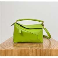 Good Product Loewe Small Puzzle Bag in Classic Calfskin 9311 Meadow Green 2024