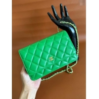 Market Sells Chanel Lambskin Classic Wallet on Chain WOC CH9092 Green 2024