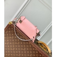 Pretty Style Louis Vuitton Slim Trunk Hobo bag in Ostrich Embossed Leather M25445 Light Pink 2024