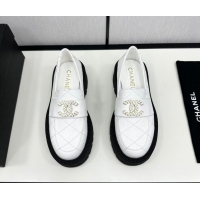 Grade Quality Chanel Quilted Calfskin Loafers CH82902 White 082902