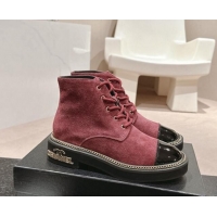 Sumptuous Chanel Suede Lace-up Ankle Boots with Logo Stud and Chain Burgundy 909063