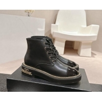 Pretty Style Chanel Smooth Calfskin Lace-up Ankle Boots with Logo Stud and Chain Black 909065