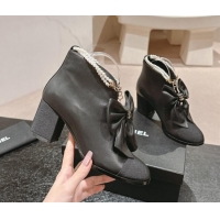 Good Looking Chanel Calfskin Heel Ankle Boots with Pearls Strap and Maxi Bow Black 909118