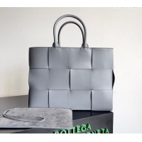 Super Quality Bottega Veneta Medium Arco Tote Bag in Intrecciato Leather 729244 Thunder Grey 2024