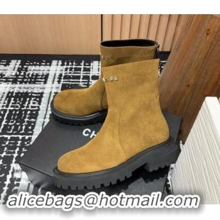 Sumptuous Chanel Suede Platform Ankle Boots with Front CHANEL Yellow 910098