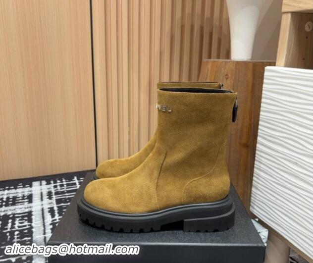 Sumptuous Chanel Suede Platform Ankle Boots with Front CHANEL Yellow 910098