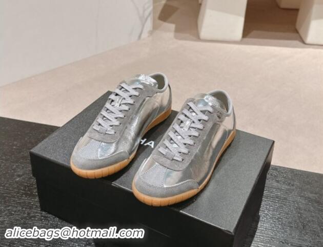 Pretty Style Chanel Calfskin & Suede Sneakers Silver 910128