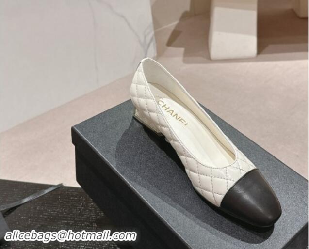 Sumptuous Chanel Quilted Lambskin Leather Low-Heel Pumps White 0910140