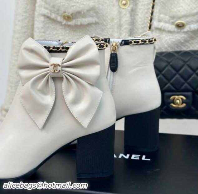 Hot Style Chanel Calfskin & Grosgrain Ankle Boots with Chain and Maxi Bow White 091122