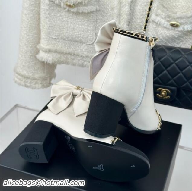 Hot Style Chanel Calfskin & Grosgrain Ankle Boots with Chain and Maxi Bow White 091122