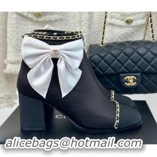 Pretty Style Chanel Fabric & Grosgrain Ankle Boots with Chain and Maxi Bow White/Black 091123