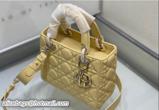 Pretty Style Dior Small Lady My ABCDior Bag in Cannage Lambskin M0538 Yellow 2024