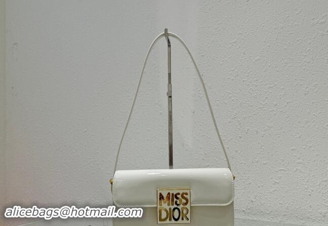 Pretty Style Dior Miss Dior Flap Bag in Patent Calfskin DR2610 White 2024