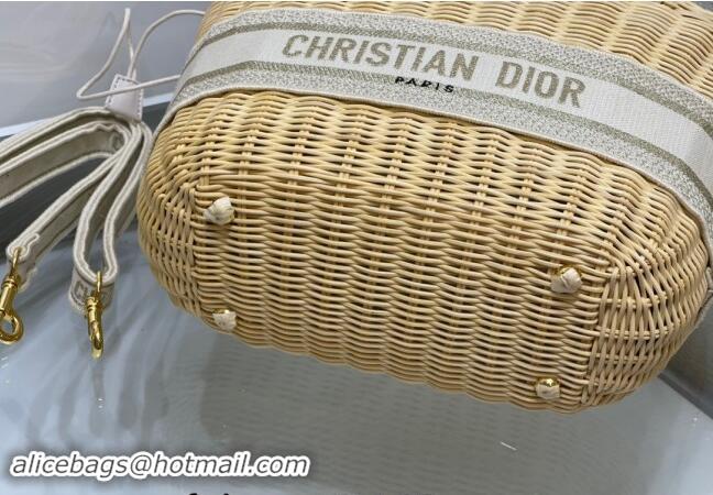 Traditional Specials Dior Hat Basket Bag in Wicker and Blue Dior Oblique Jacquard DR2568 White 2024