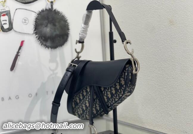 Top Quality Dior Medium Saddle Bag with Strap in Blue Oblique Jacquard and Smooth Calfskin DR5528 2024