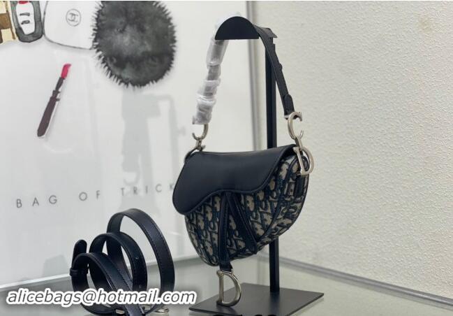 Chic Discount Dior Mini Saddle Bag with Strap in Blue Oblique Jacquard and Smooth Calfskin DR5528 2024