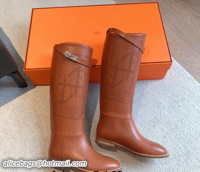 Stylish Hermes Jumping High Flat Boots in Logo Perforated Calfskin with Kelly Buckle Brown 0907011