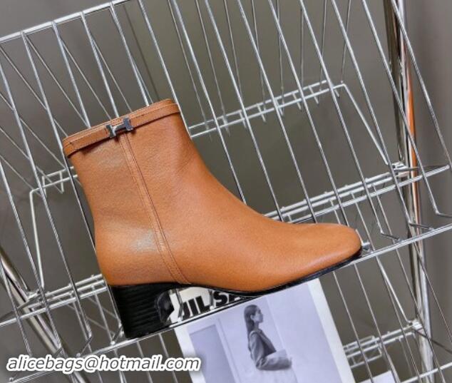 Top Design Hermes Imperial Heel Ankle Boots 5cm in Brown Calfskin with Mini Paris Buckle 907043