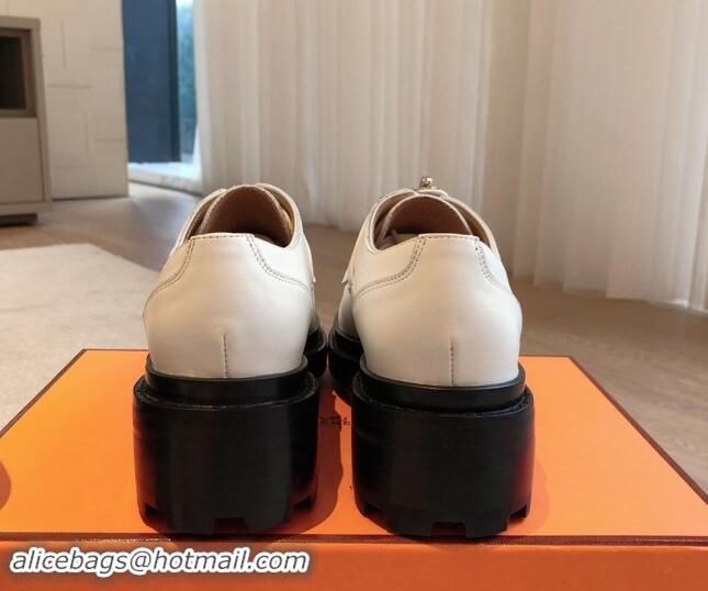 Fashion Luxury Hermes First Lace-up derby shoe in Calfskin with Kelly Buckle Ivory White 907045