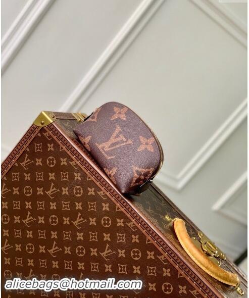 Inexpensive Louis Vuitton Pochette Cosmetique PM Clutch in Monogram Canvas M11249 2024