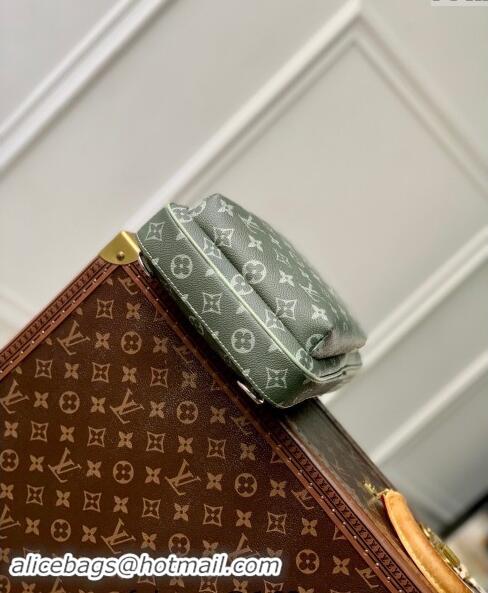 Top Grade Louis Vuitton Mens Avenue Slingbag Bag in Khaki Green Monogram Gradient Canvas M11702 2024