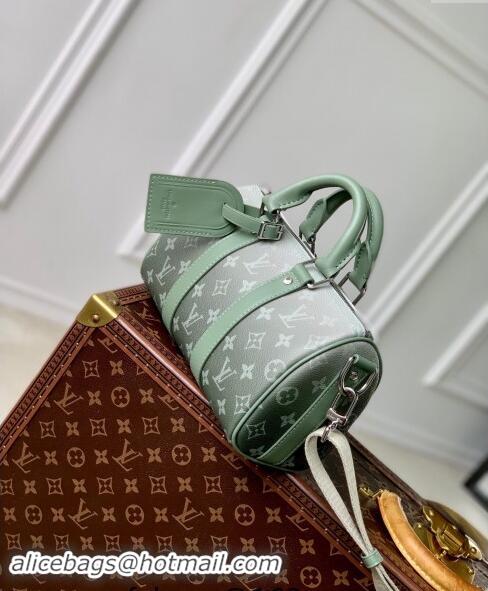 Inexpensive Louis Vuitton Keepall Bandouliere 25 Bag in Khaki Green Monogram Gradient Canvas M11591 2024