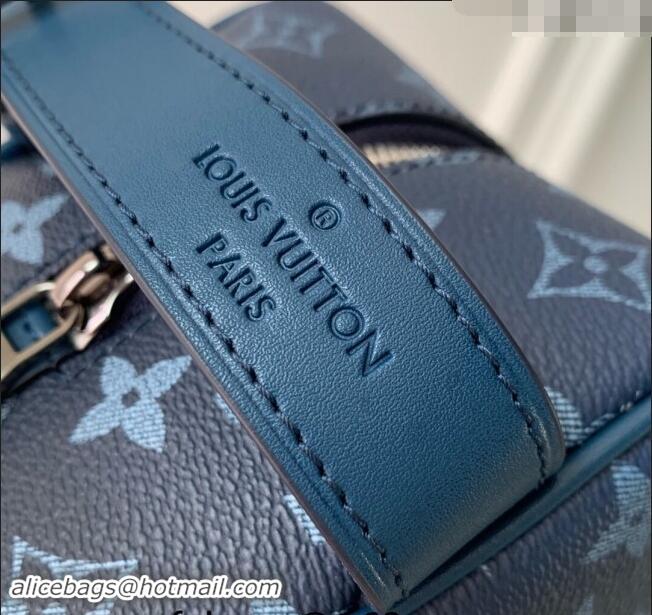 Top Quality Louis Vuitton Locker Dopp Kit Clucth in Navy Blue Monogram Gradient Canvas M11559 2024