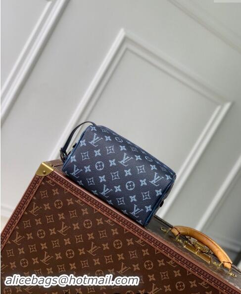 Top Quality Louis Vuitton Locker Dopp Kit Clucth in Navy Blue Monogram Gradient Canvas M11559 2024