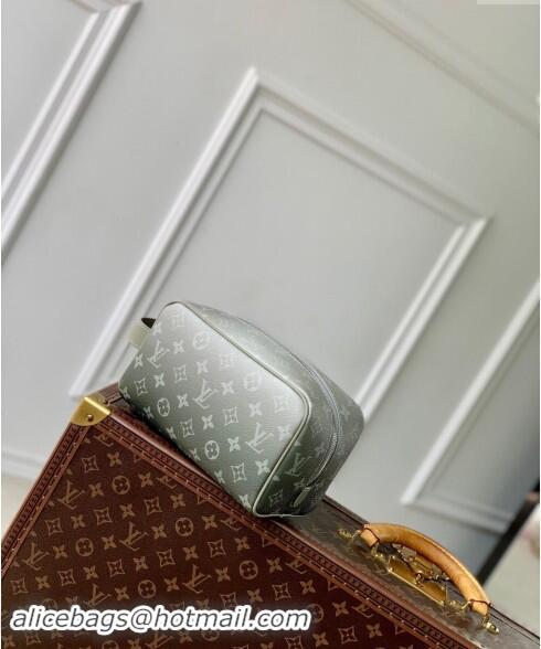 Good Taste Louis Vuitton Locker Dopp Kit Clucth in Khaki Green Monogram Gradient Canvas M11559 2024