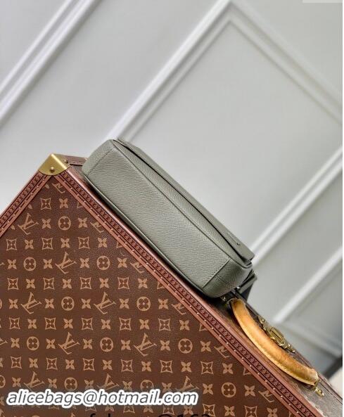 Super Quality Louis Vuitton District PM Messenger Bag in Taiga Leather M30851 Khaki Green 2024