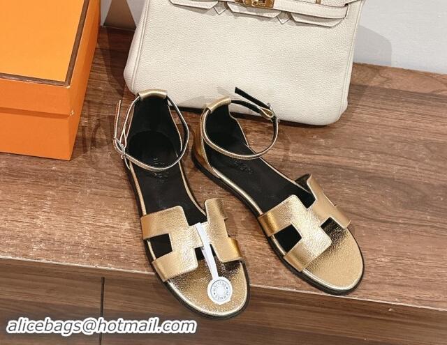 Good Product Hermes Santorini Flat Sandals in Grained Calfskin Gold 909013