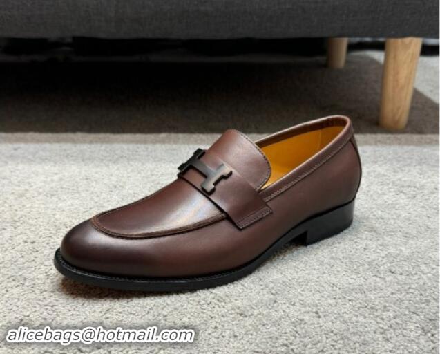 Masculine Hermes Men's Pairs Loafer in Smooth Calfskin Brown 092103