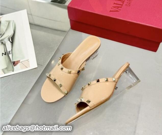 Perfect Valentino Rockstud Patent Calfskin Wedge Slides Sandal 5/8.5cm with Clear Heel Beige 903085