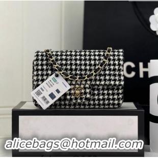 Inexpensive Chanel Classic Hounstooth Tweed Mini Flap Bag A69900 White/Black 2024