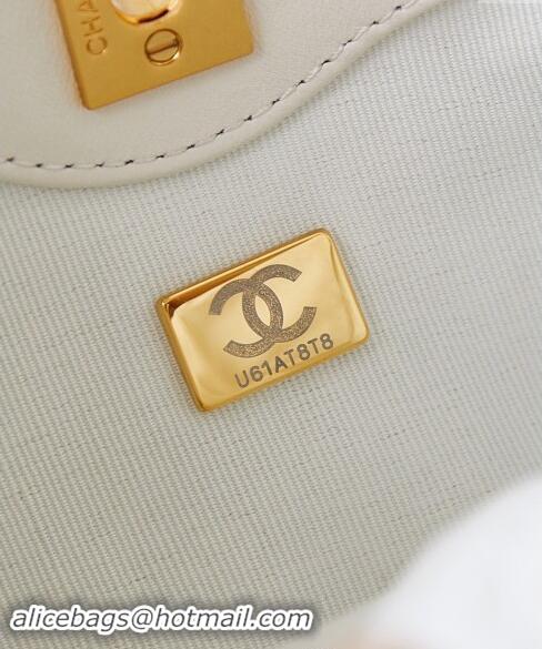 Chic Discount Chanel Calfskin Crossbody Mini bag with Metal-Tone and Pearls AS4949 White 2024