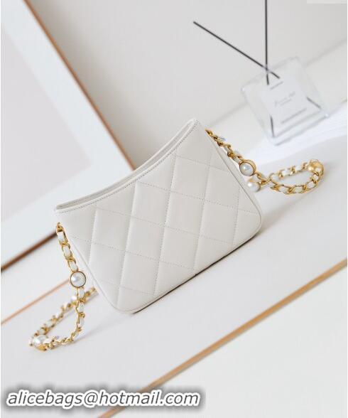 Chic Discount Chanel Calfskin Crossbody Mini bag with Metal-Tone and Pearls AS4949 White 2024