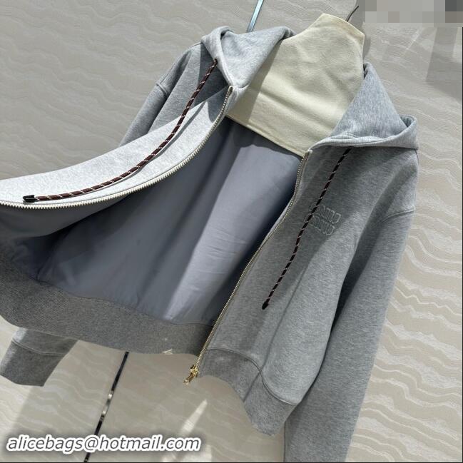 Good Looking Miu Miu Jacket and Shorts M91004 Grey 2024