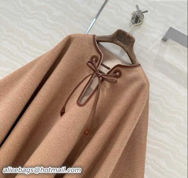 Famous Brand Loro Piana Jessi Cape L92526 Brown 2024