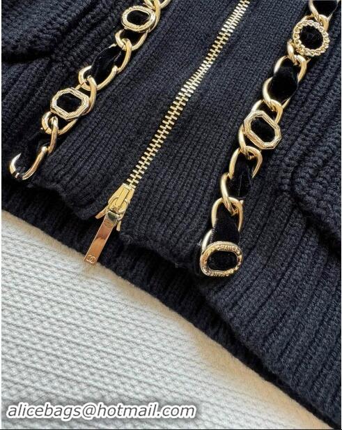 ​Buy Discount Chanel Zipped Wool Cardigan with Chain CH101203 Black 2024