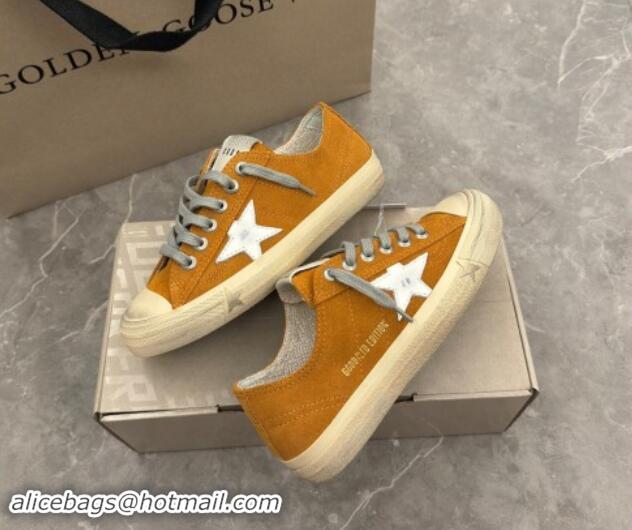 Stylish Golden Goose Women's V-Star sneakers in yellow suede with a white leather star 009067