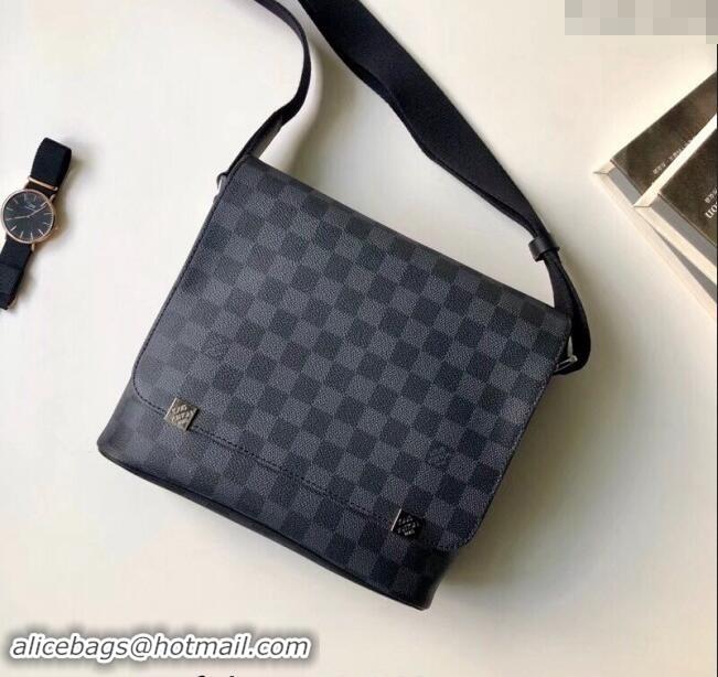 Inexpensive Louis Vuitton Damier Graphite Canvas Mens District PM Messenger Flap Bag N41028