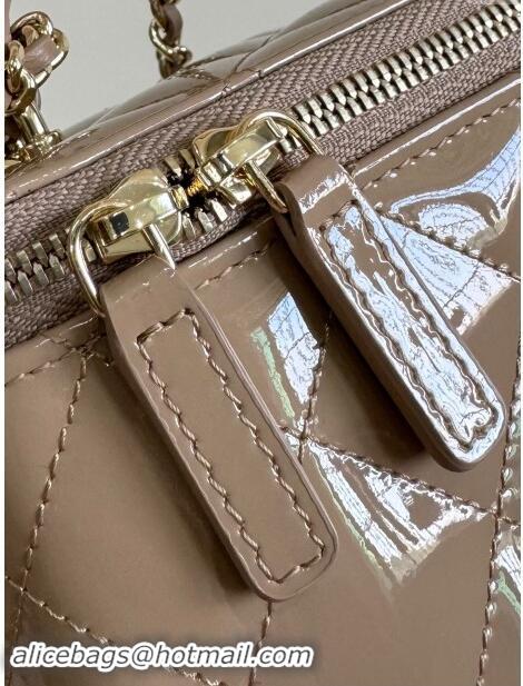 Well Crafted Chanel Clutch with Chain in Patent Calfskin Bag AP2199 Beige 2024