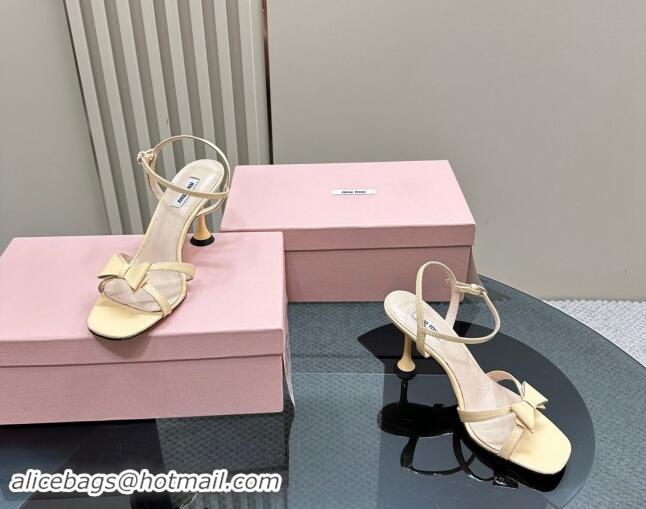 Purchase Miu Miu Bow Heel Sandals in Patent Leather Light Yellow 703124