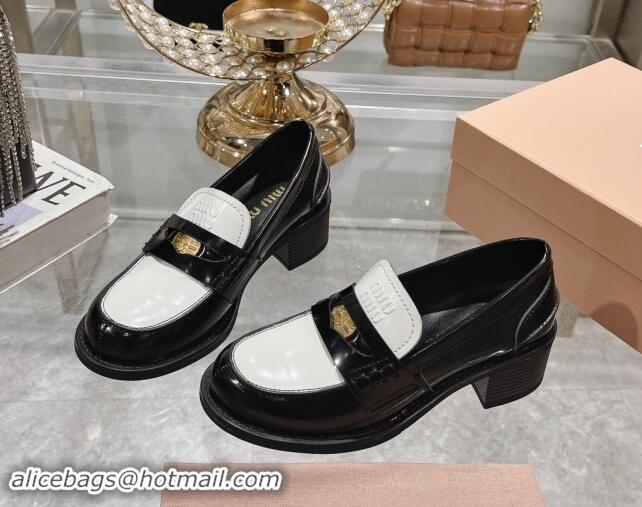 Luxurious Miu Miu Brushed Leather Loafer Pumps 5cm with Coin Black/White 813082