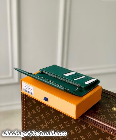 Buy Discount Louis Vuitton Brazza Wallet in Grained Leather M69980 Green 2024