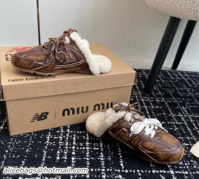 Stylish New Balance x Miu Miu 530 SL Sneaker Mules in Brown Bleached Leather and Wool Fur 5E165E 012066