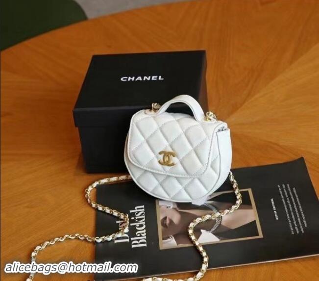 New Fashion Chanel Quilted Calfskin Clutch with Chain and Top Handle CH102209 White 2024