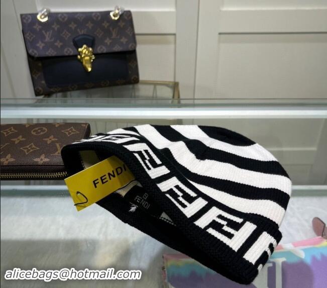 Best Product Fendi Cappello Striped Knit Hat FE082302 Black/White 2024