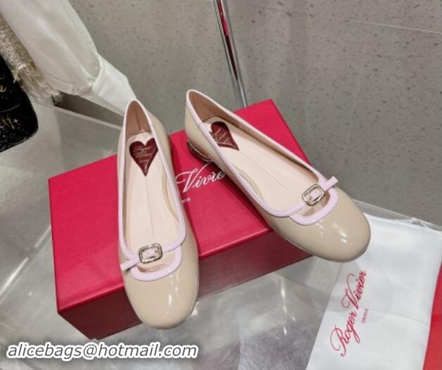 Sumptuous Roger Vivier Viv' Podium Ballerinas flat in patent leather Nude 725005