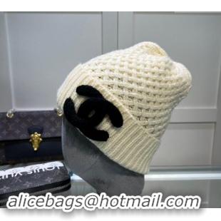 Spot Bulk Chanel Knit Hat with Maxi CC CH082301 Beige 2024